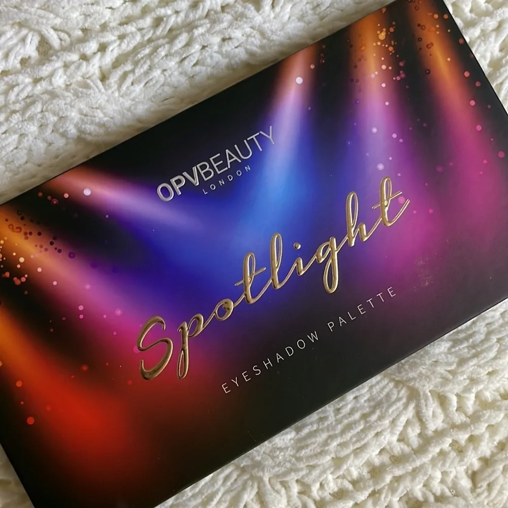 OPV BEAUTY|eyeshadow palette|Spotlight|BNIB